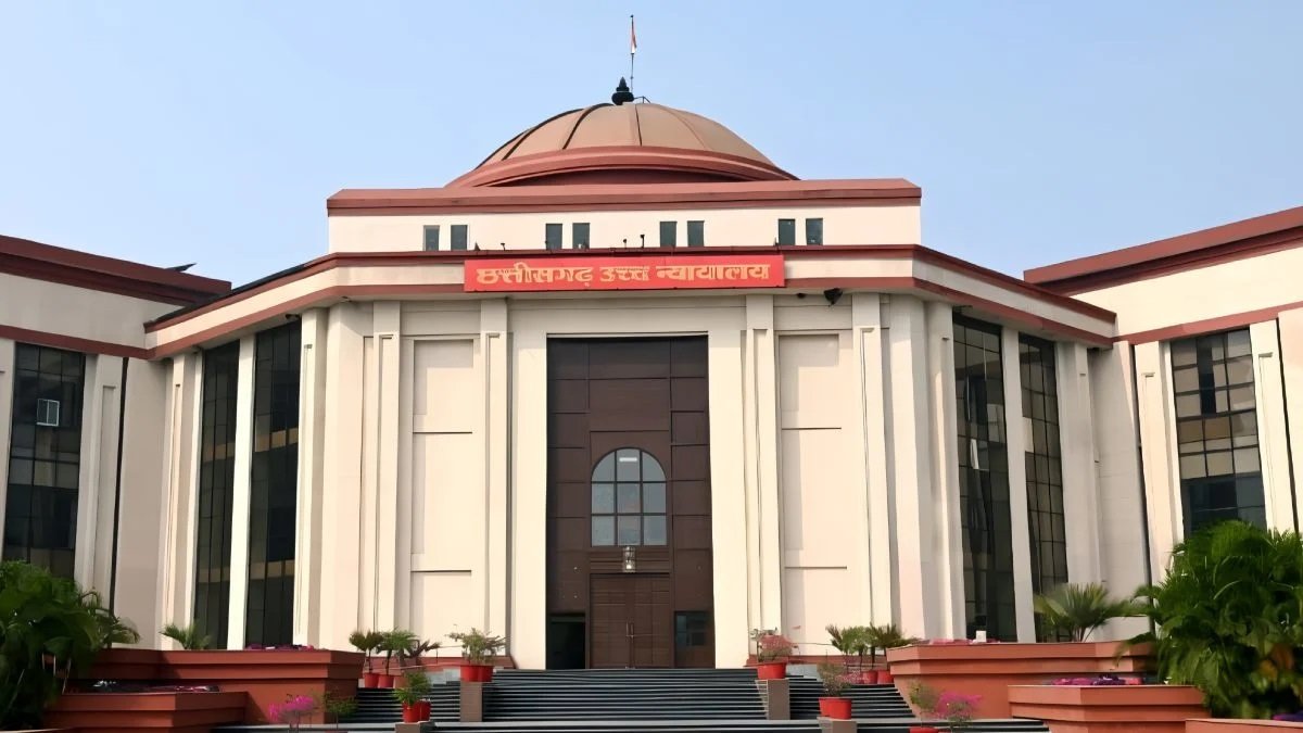 सड़क पर जन्मदिन मनाने पर हाईकोर्ट सख्त, राज्य व्यवस्था पर उठाए गंभीर सवाल…लगातार बढ़ती घटनाओं पर अदालत की तीखी टिप्पणी
