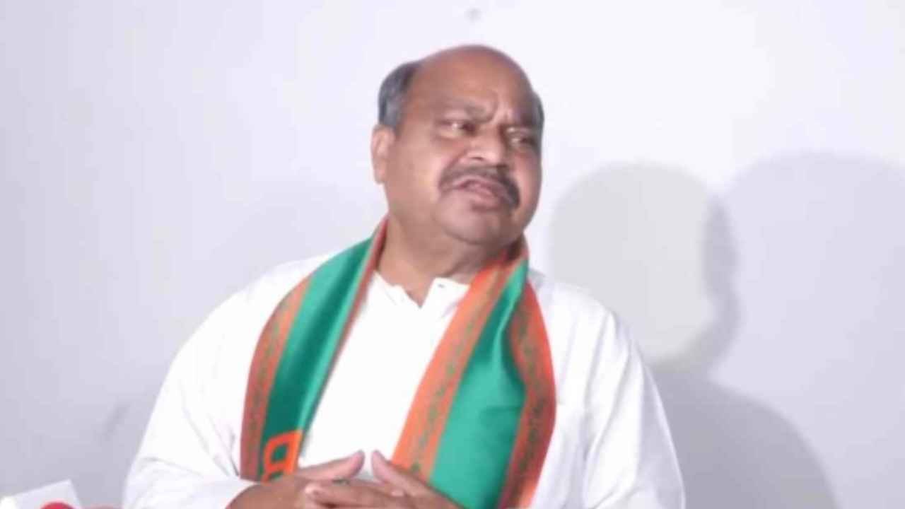 चुनावी नतीजों के बाद सियासत गरम: भाजपा विधायक के तीखे बयान, कांग्रेस पर साधा निशाना