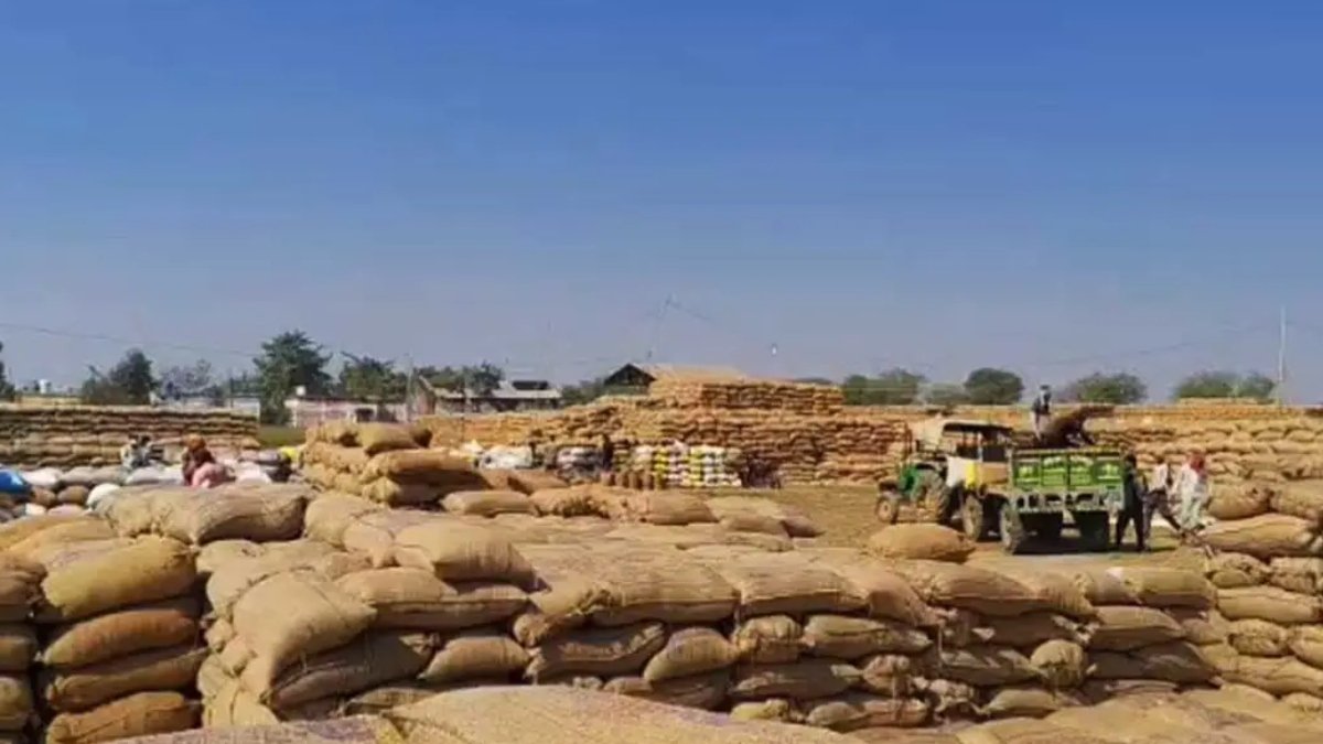 कबीरधाम में 77 लाख रुपये के धान घोटाले का खुलासा, खरीदी केंद्र में फर्जी रिकॉर्ड का खेल, तीन लोगों पर एफआईआर दर्ज