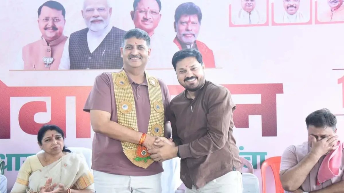 धरसीवां में जनता की सुविधा के लिए खुला ‘सेवा सदन’, अब क्षेत्र में ही सुनी जाएंगी समस्याएं, विधायक अनुज शर्मा ने शुरू की नई पहल