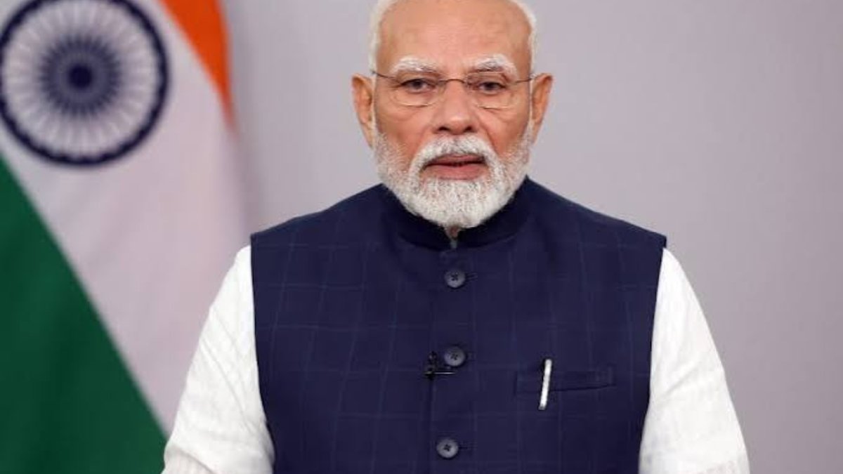 नक्सलवाद पर निर्णायक प्रहार: PM मोदी बोले- जहां कभी था आतंक, वहां आज विकास और विश्वास का नया दौर