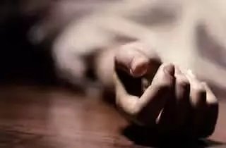 दर्दनाक घटना: खेत विवाद के बाद किसान ने की आत्महत्या, जंगल में मिला शव, जहर की बोतल बरामद