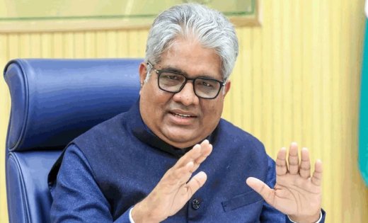 केंद्रीय पर्यावरण मंत्री के कार्यालय में बड़ा प्रशासनिक फेरबदल, निजी सचिव समेत तीन अधिकारियों की छुट्टी