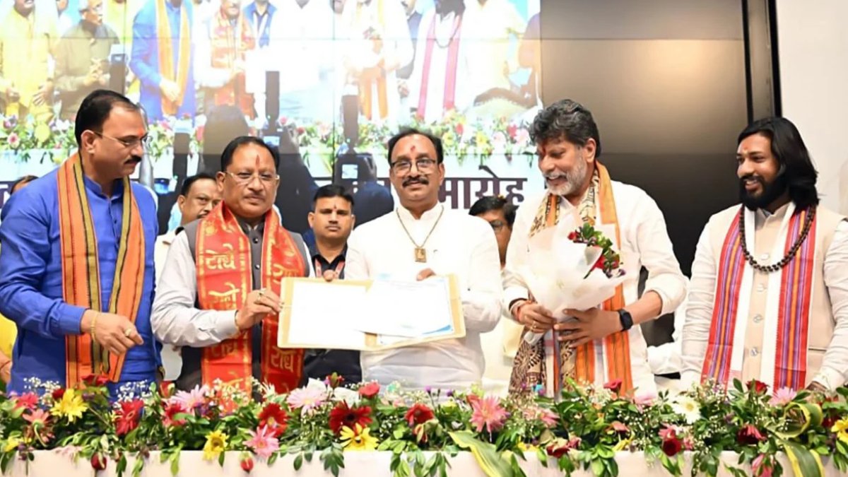 छत्तीसगढ़ योग आयोग को मिला नया अध्यक्ष, मुख्यमंत्री ने संजय अग्रवाल को दी शुभकामनाएं
