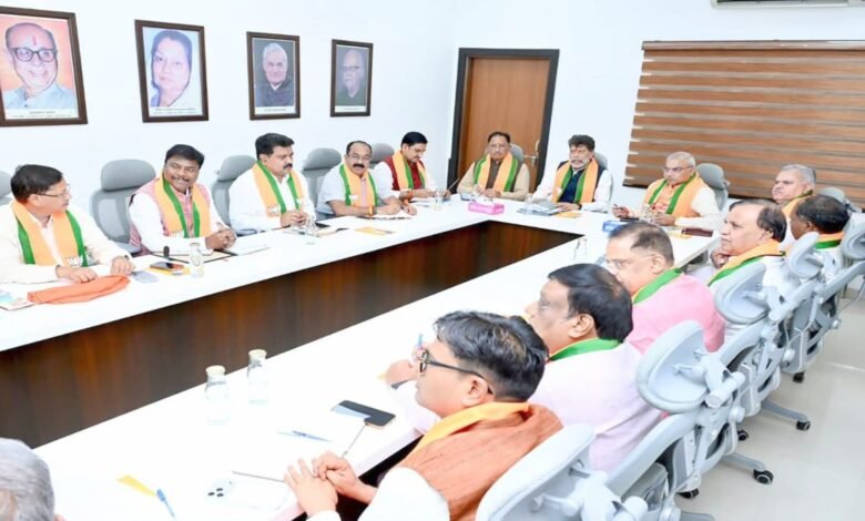 भाजपा कोर ग्रुप की बैठक में 2028 विधानसभा चुनाव की रणनीति पर मंथन