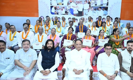 रायपुर : दिव्यांगजनों के सम्मान और सशक्तीकरण के लिए सरकार निरंतर प्रतिबद्ध : मुख्यमंत्री विष्णु देव साय