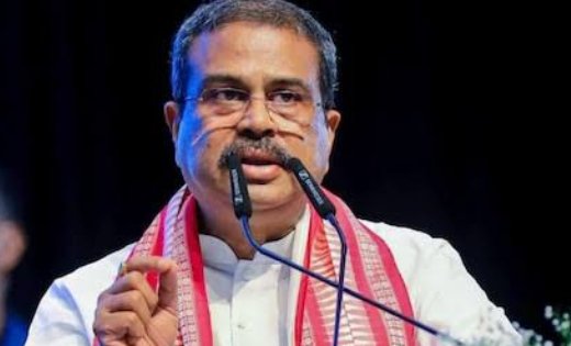 Dharmendra Pradhan: इस्तीफे के बाद पहली बार बोले धर्मेंद्र प्रधान, कहा- पद नहीं, देश के युवाओं का भविष्य मेरे लिए सबसे अहम