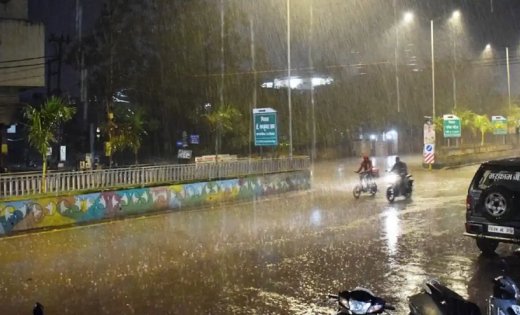 मानसून: आज कई जिलों में भारी से अति भारी बारिश का अलर्ट, मौसम विभाग ने जारी की चेतावनी