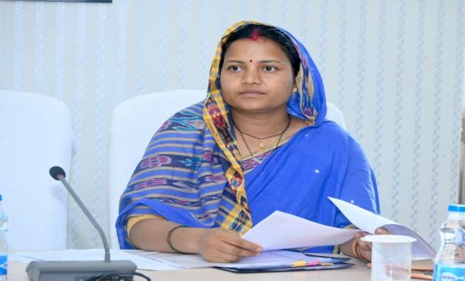 मंत्री लक्ष्मी राजवाड़े ने ली समाज कल्याण विभाग की उच्चस्तरीय समीक्षा बैठक
