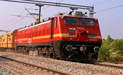 9 स्पेशल ट्रेनों को मिला नियमित दर्जा, लंबी दूरी के यात्रियों को मिलेगी बड़ी राहत और आसान होगा सफर का प्लान