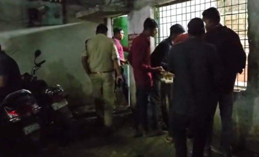 Crime: शराब खरीदने की लाइन में शुरू हुआ मामूली विवाद बना जानलेवा, युवक की मौत के बाद आरोपी की तलाश तेज