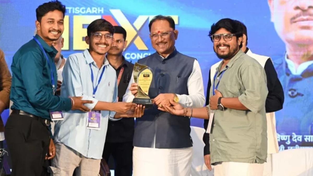 मुख्यमंत्री छत्तीसगढ़ नेक्स्ट यूथ कॉन्क्लेव में हुए शामिल, विभिन्न क्षेत्रों की युवा प्रतिभाओं का किया सम्मान