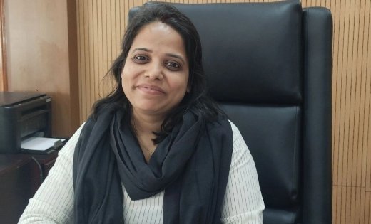IAS तबादलों के बीच सबसे ज्यादा चर्चा इस अधिकारी की, एक साल में चौथी बार बदली जिम्मेदारी तो उठे कार्यकाल और सिस्टम पर सवाल