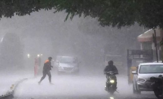CG Weather Update: छत्तीसगढ़ में अगले 4 दिन सुस्त रहेगा मानसून, इन जिलों में बारिश के साथ बिजली और तेज हवाओं का अलर्ट