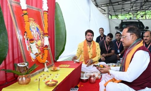 रायपुर : सृजन, कौशल और श्रम के सम्मान का संदेश देती है भगवान विश्वकर्मा की आराधना: मुख्यमंत्री विष्णु देव साय