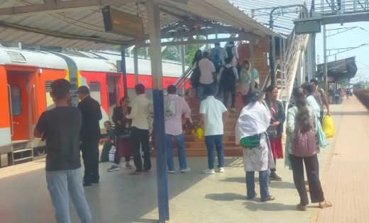 बिना टिकट ट्रेन में सफर करने वालों की अब खैर नहीं, भाटापारा स्टेशन पर 14 ट्रेनों में एक साथ चेकिंग, 316 यात्रियों पर कार्रवाई