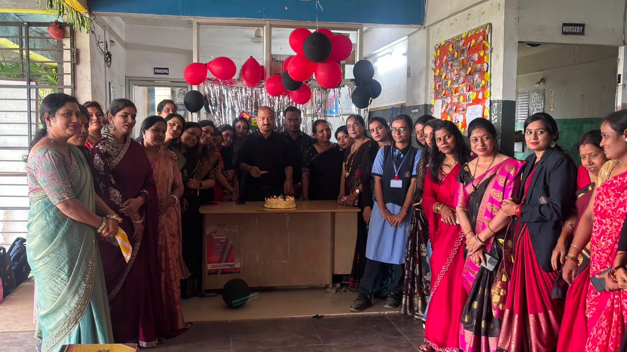 माँ शारदा स्कूल में धूमधाम से मनाया गया शिक्षक दिवस