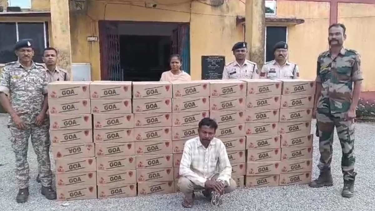 दशहरा मेले से पहले शराब की बड़ी खेप बरामद, 5.06 लाख रुपये की अंग्रेजी शराब जब्त, एक आरोपी गिरफ्तार