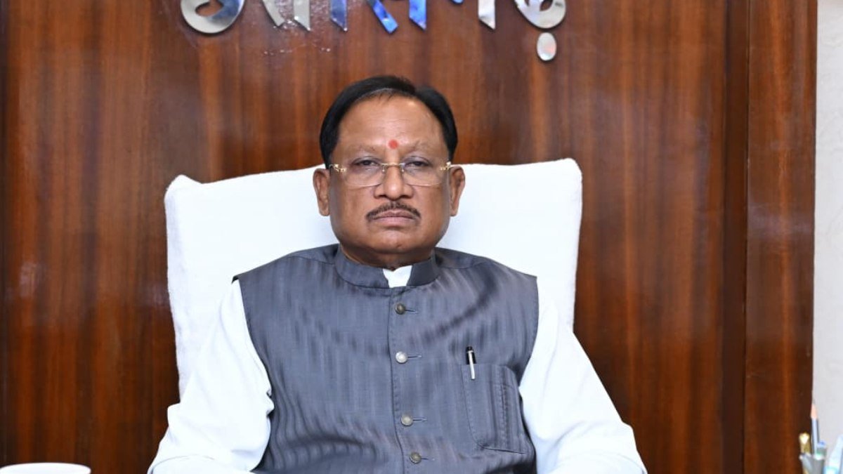 रायपुर : मुख्यमंत्री  विष्णु देव साय की अध्यक्षता में आज सिविल लाइन स्थित मुख्यमंत्री निवास में मंत्री परिषद की बैठक