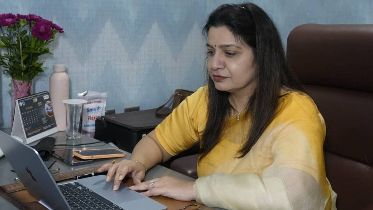 नारी के सम्मान से ही सार्थक होगी मां लक्ष्मी की पूजा