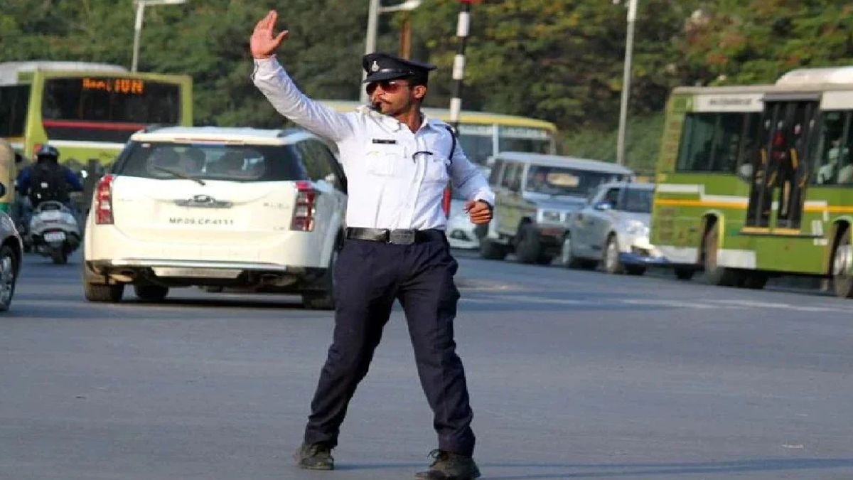 मां बम्लेश्वरी के दर्शन के लिए जाने से पहले जान लें ट्रैफिक प्लान, भारी वाहनों की एंट्री बंद, 10 जगहों पर पार्किंग की व्यवस्था