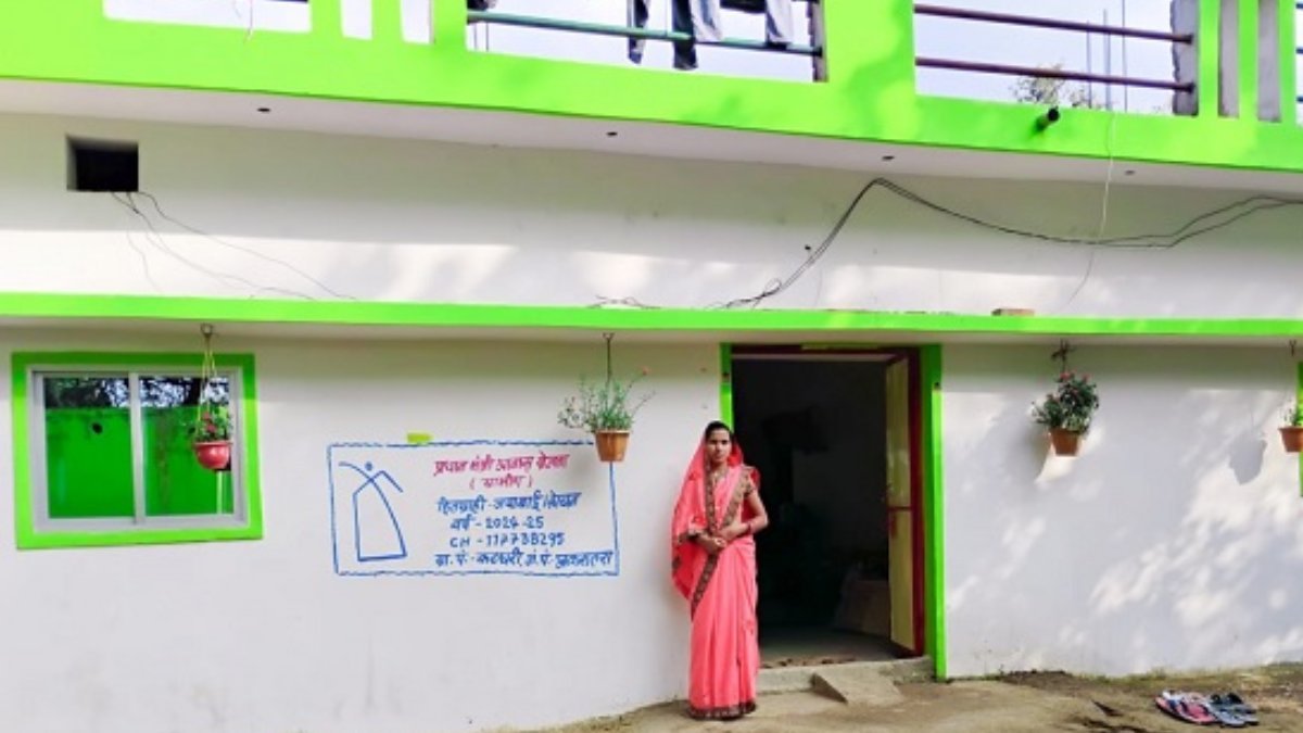 सेवा की कहानी : पक्के घर का सपना हुआ साकार, प्रधानमंत्री आवास योजना से जया बाई के जीवन में आई नई खुशियां